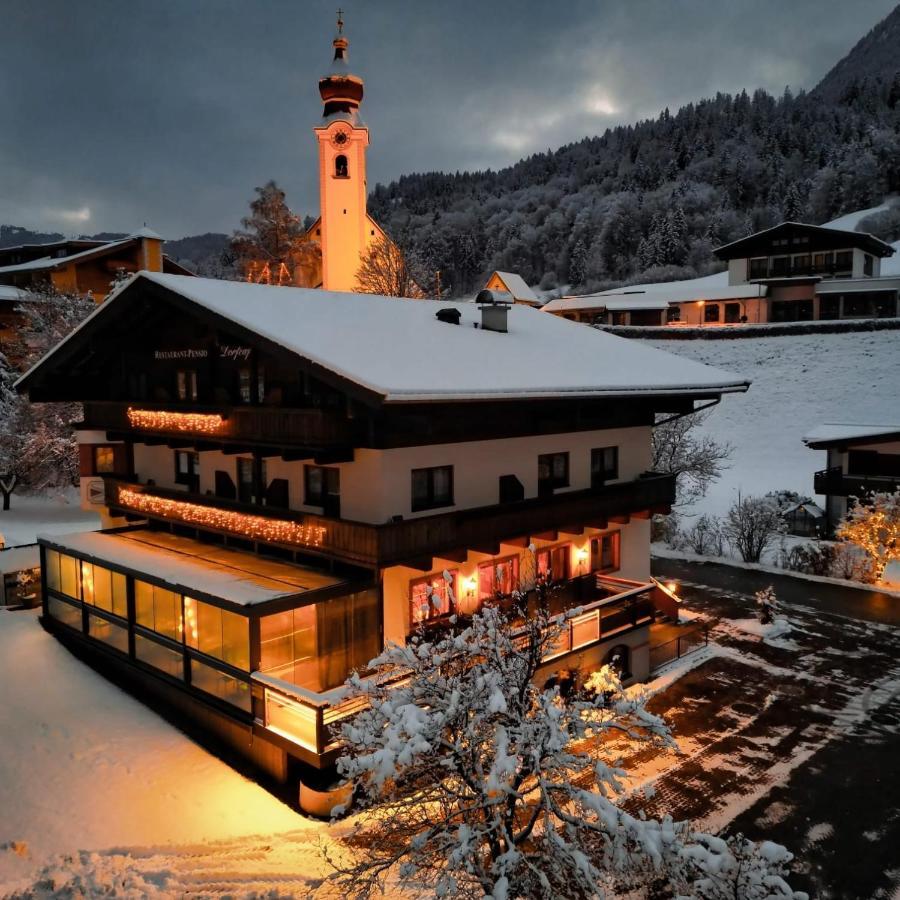 Dorfcafe Unken Hotelpension Swirtshaus Im Dorf المظهر الخارجي الصورة